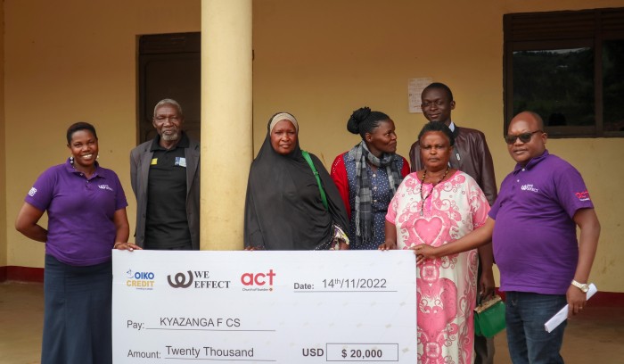 La Societat Cooperativa d'Agricultors de Kyazanga va rebre un préstec de 20.000 USD al novembre de l'any passat.